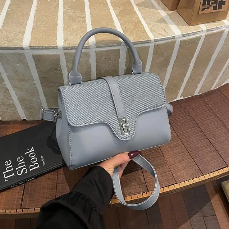 Vintage Fashionable Diaper Bag, Unique Leisure Leather Shoulder Bag, Women’s Best Elegant Commuter Tote - الصورة 3